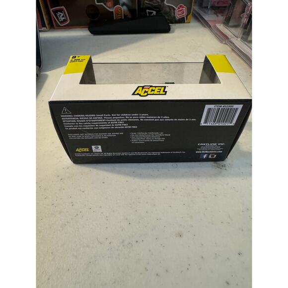 2020 M2 MACHINES “ 1960 VW DELIVERY VAN “ S89 20-62 ACCEL - Picture 2 of 3